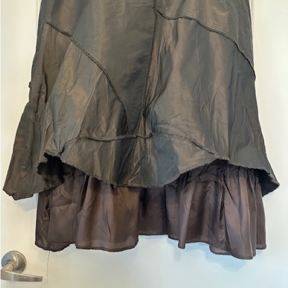 OPPIO Italy Luxury Taffeta Bronzed Brown Exposed Seams Tiered Flounce Sz M L - Picture 13 of 14